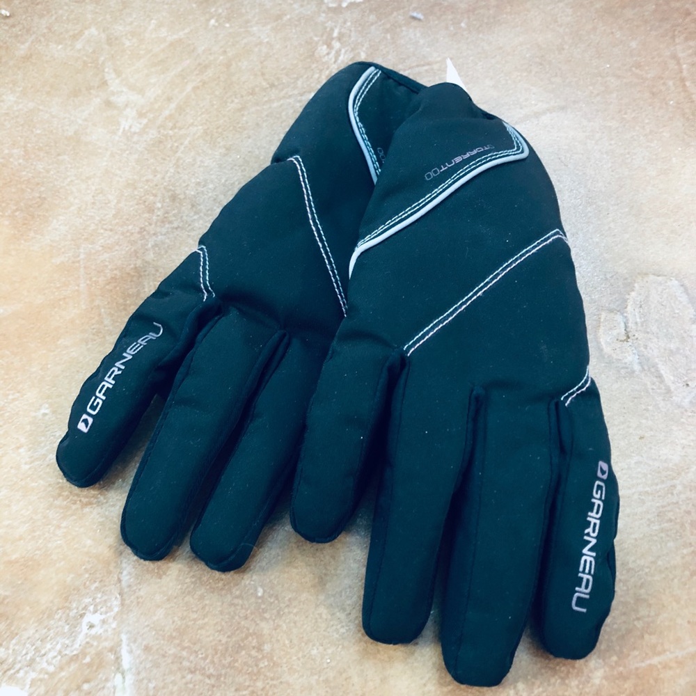 Garneau bike gloves